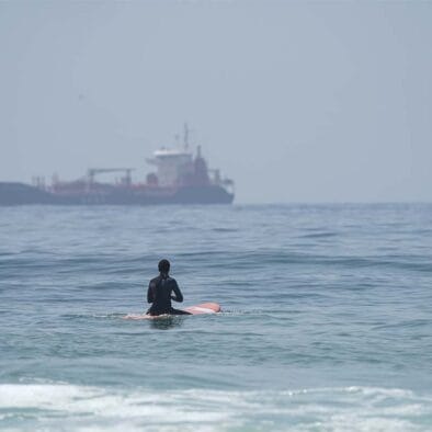 header_waves_hunter copy